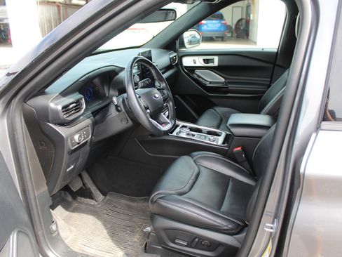 Used 2021 Ford Explorer ST w/ Equipment Group 401A AWD/4WD image 10
