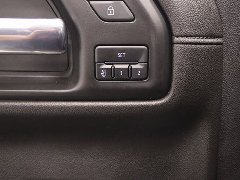 Used 2022 GMC Sierra 1500 Denali w/ Denali Reserve Package image 12