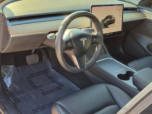 Used 2022 Tesla Model 3 RWD image 9
