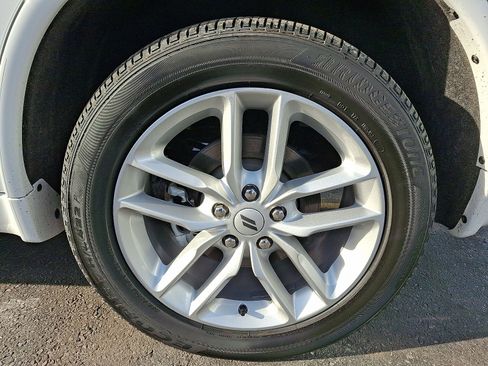 Used 2025 Dodge Durango GT image 9