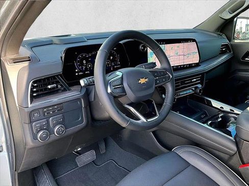 Certified 2025 Chevrolet Tahoe Premier image 14