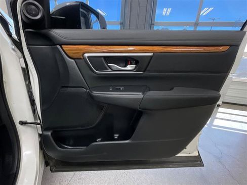 Used 2017 Honda CR-V EX image 24