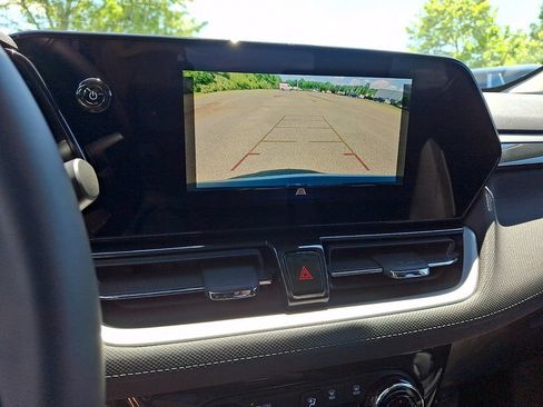 Used 2026 Chevrolet TrailBlazer LT w/ Convenience Package FWD image 17