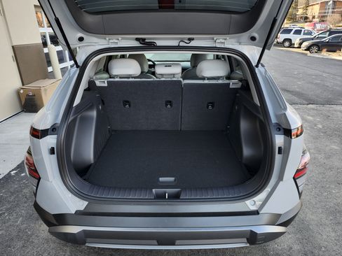 New 2026 Hyundai Kona SEL Premium AWD/4WD image 16