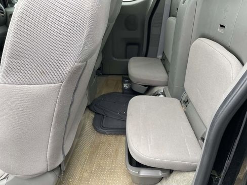 Used 2017 Nissan Frontier S image 21