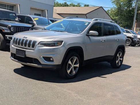 Certified 2019 Jeep Cherokee Limited AWD/4WD image 7