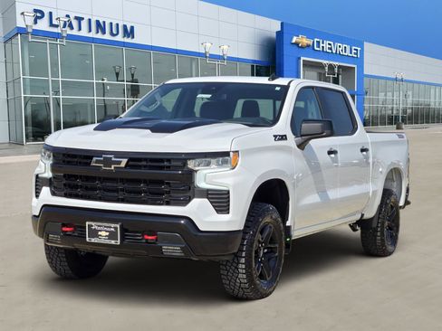 New 2026 Chevrolet Silverado 1500 LT Trail Boss w/ Convenience Package II AWD/4WD image 2