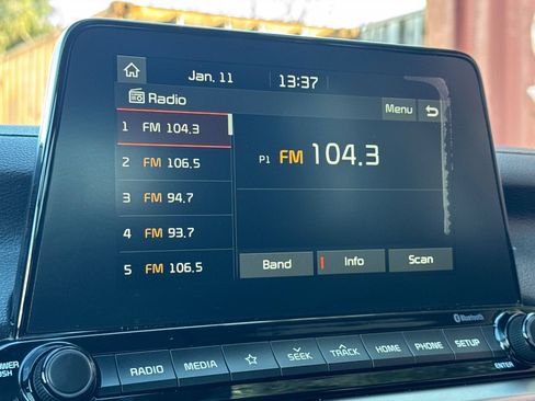 Used 2019 Kia Forte LXS image 21