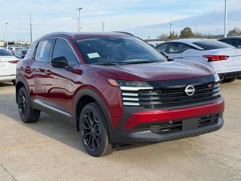 New 2026 Nissan Kicks SR w/ SR Premium Package image 4