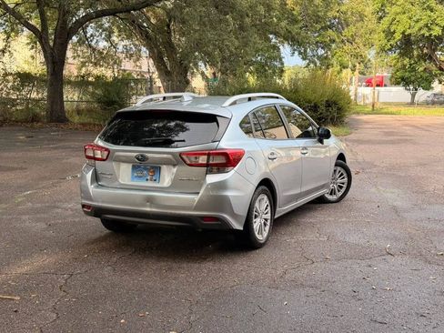 Used 2018 Subaru Impreza 2.0i Premium w/ Eyesight & BSD & Rcta AWD/4WD image 5