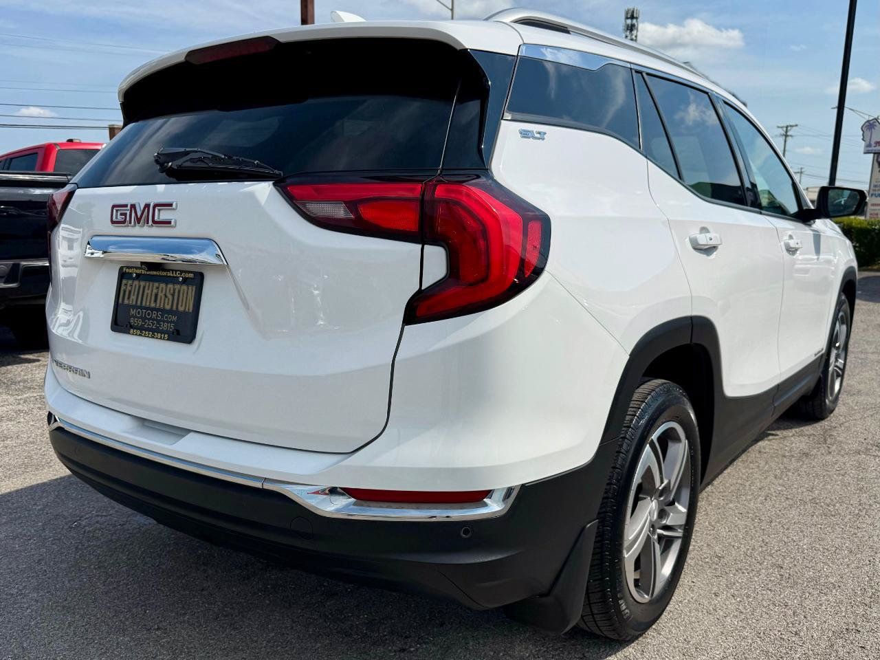 Used 2020 GMC Terrain SLT w/ Preferred Package FWD image 9