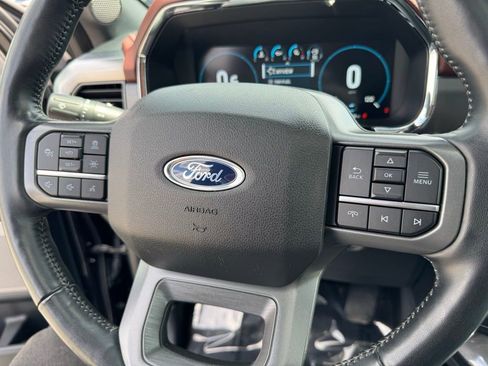 Used 2022 Ford F150 Lariat w/ Equipment Group 502A High image 30