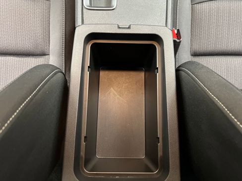 Used 2025 Nissan Altima 2.5 SV image 35