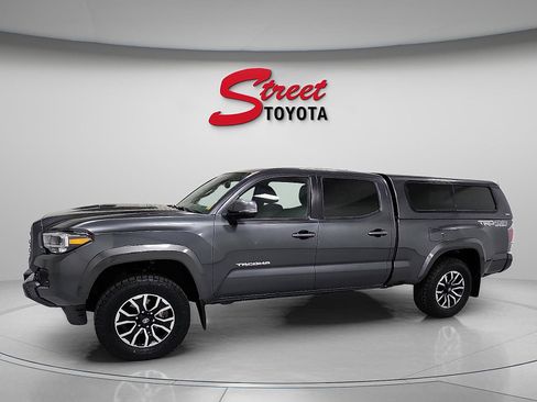 Certified 2023 Toyota Tacoma TRD Sport w/ Advanced Technology Package AWD/4WD image 2