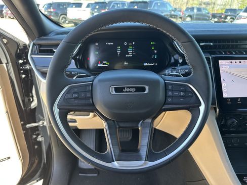 New 2024 Jeep Grand Cherokee Limited 4xe w/ Luxury Tech Group II image 35