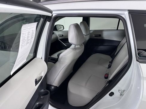 Used 2022 Toyota Corolla Cross LE image 14