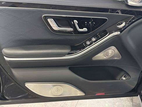 Certified 2024 Mercedes-Benz Maybach S 680 4MATIC image 21