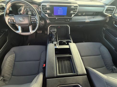 Used 2022 Toyota Tundra SR5 image 15