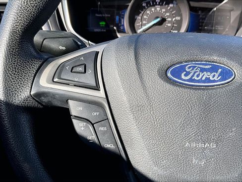 Used 2018 Ford Fusion S image 18