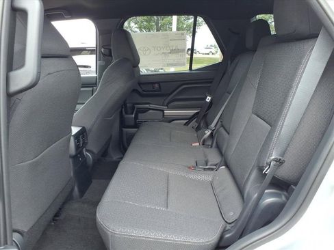 Used 2025 Toyota 4Runner SR5 image 6