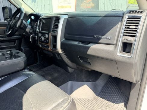 Used 2015 RAM 2500 Laramie AWD/4WD image 19