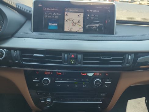 Used 2018 BMW X6 xDrive35i AWD/4WD image 18