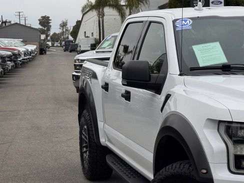 Used 2019 Ford F150 Raptor AWD/4WD image 5