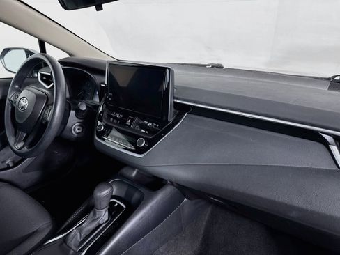 Used 2024 Toyota Corolla LE FWD image 27
