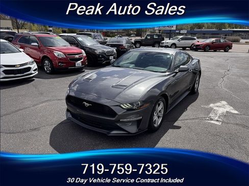 Used 2020 Ford Mustang Coupe RWD image 3