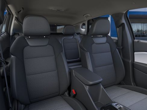 New 2026 Chevrolet Trax LT image 16