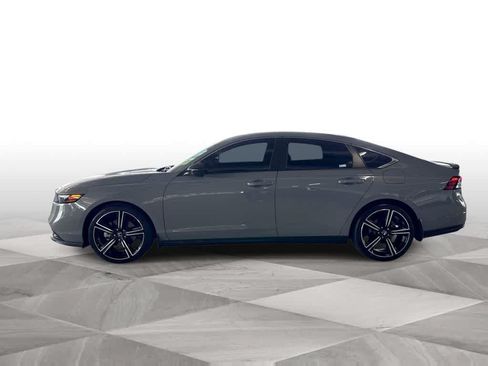 Used 2024 Honda Accord Sport image 5