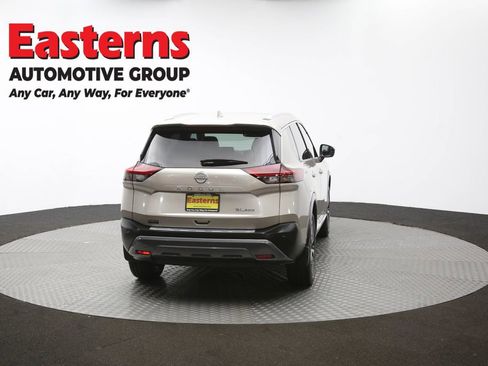 Used 2022 Nissan Rogue SL w/ SL Premium Package image 58