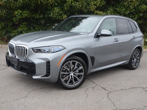 Used 2026 BMW X5 xDrive40i AWD/4WD image 5