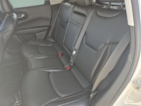 Used 2020 Jeep Compass Limited FWD image 18