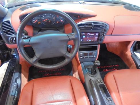 Used 1999 Porsche Boxster RWD image 9