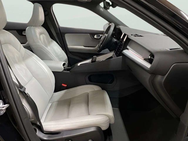 Used 2023 Polestar Polestar 2 w/ Pilot Pack AWD/4WD image 25