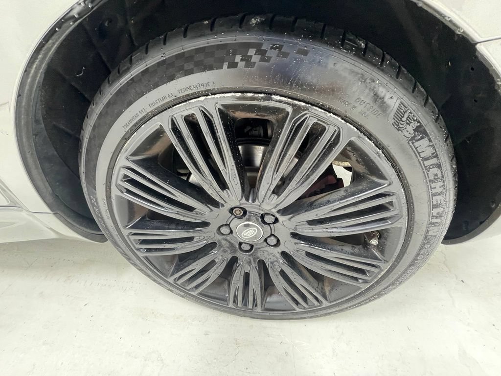 Used 2019 Land Rover Range Rover Sport Supercharged AWD/4WD image 10