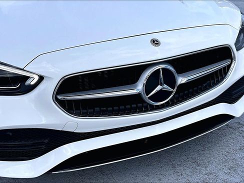 Used 2025 Mercedes-Benz C 300 4MATIC Sedan image 29
