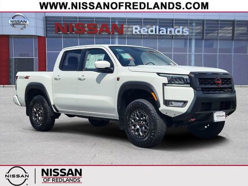 New 2026 Nissan Frontier PRO-4X w/ Pro Premium Package AWD/4WD image 1