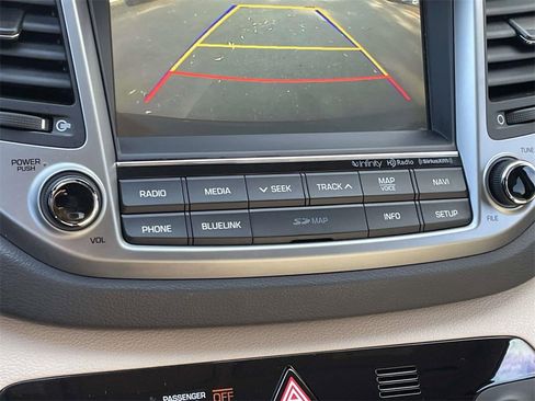 Used 2017 Hyundai Tucson SE Plus image 27