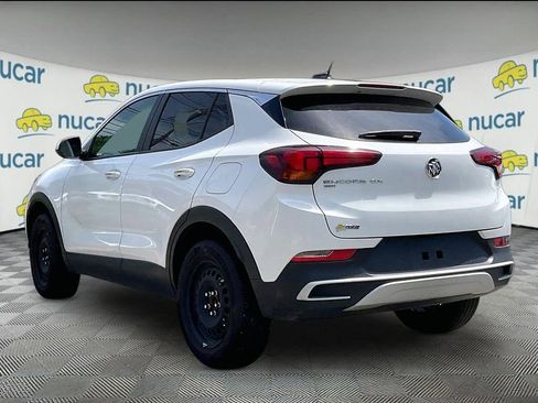 Used 2022 Buick Encore GX Preferred w/ Cold Weather Comfort Package AWD/4WD image 4