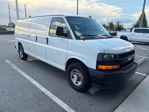 Used 2021 Chevrolet Express 2500 Extended w/ Driver Convenience Package RWD image 2
