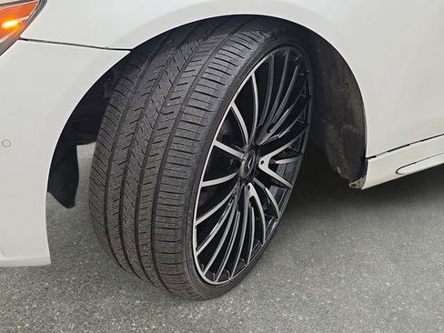 Used 2016 Mercedes-Benz S 550 Sedan image 31