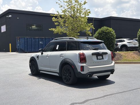 Used 2023 MINI Cooper Countryman S w/ Signature Upholstery Package FWD image 13
