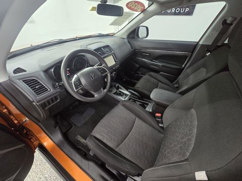 Used 2020 Mitsubishi Outlander Sport ES FWD image 10