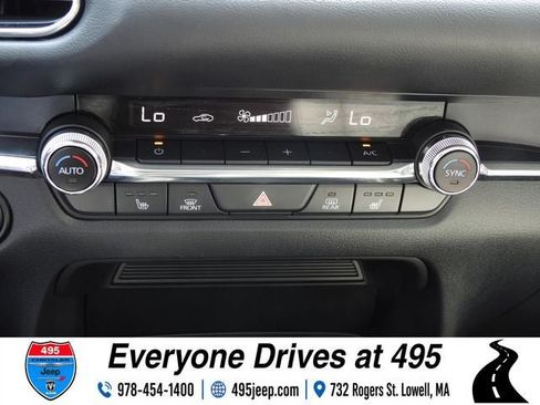 Used 2022 MAZDA CX-30 AWD 2.5 S w/ Premium Package image 25