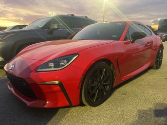 Used 2023 Toyota GR86 Premium video 1