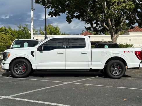 Used 2022 Ford F150 XLT w/ Equipment Group 302A High AWD/4WD image 7