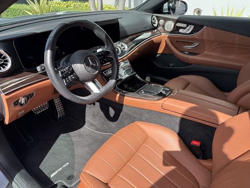 Used 2023 Mercedes-Benz E 450 Coupe image 4