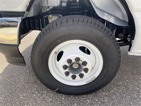 New 2026 Ford E-350 and Econoline 350 Super Duty w/ Power Equipment Group image 21